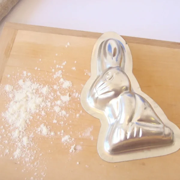 Baking tin - small rabbit