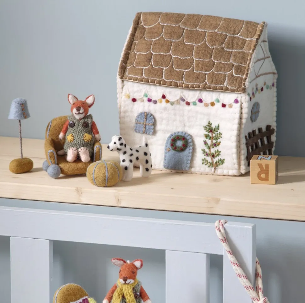 en_gry__sif_fox_cottage___0.webp En Gry & Sif Fox Cottage & Accessories