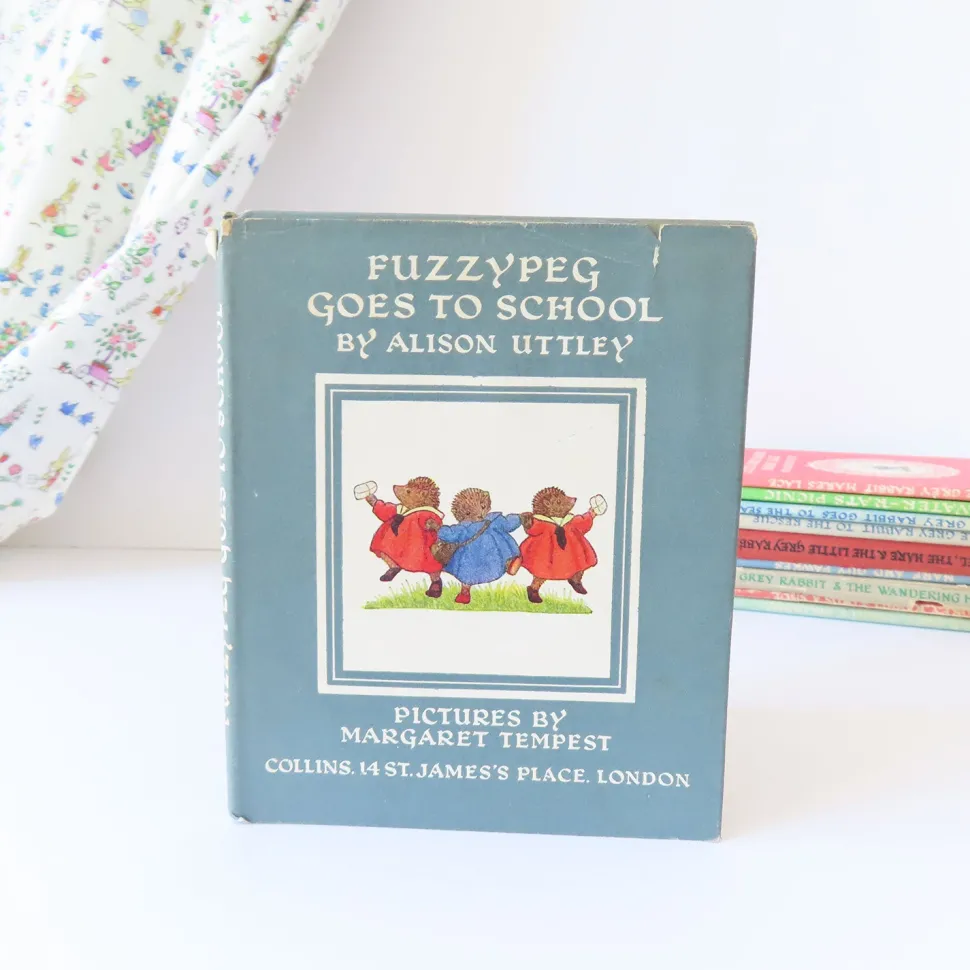VINTAGE book - Fuzzypeg Goes to School (1970)