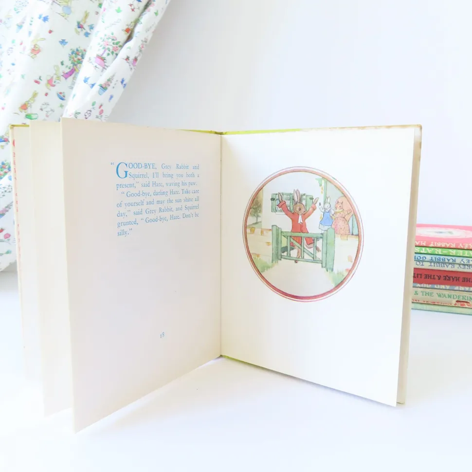 vintage_book__hare_goes_s_3.webp VINTAGE book - Hare Goes Shopping (1969)