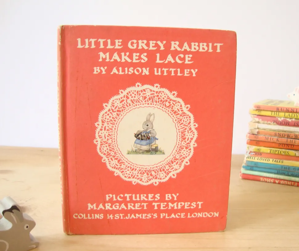 VINTAGE book - Little Grey Rabbit Makes Lace (1962)