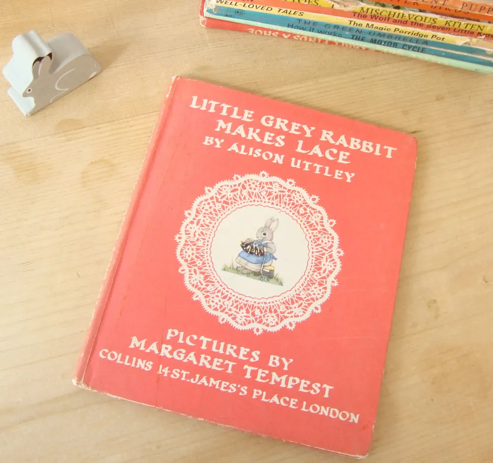 VINTAGE book - Little Grey Rabbit Makes Lace (1962)