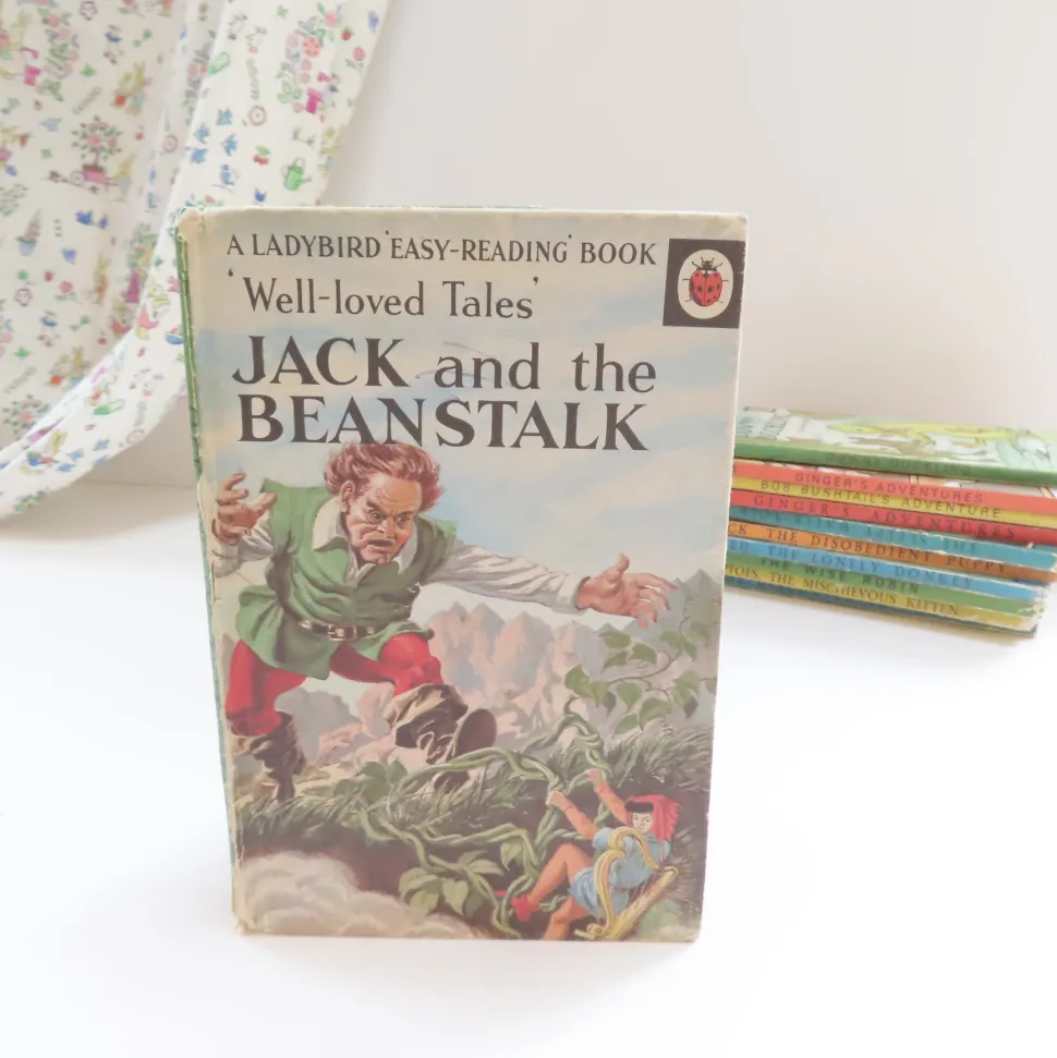 vintage_ladybird_book___j_0.webp VINTAGE Ladybird book - Jack and the Beanstalk (mid 1960s)