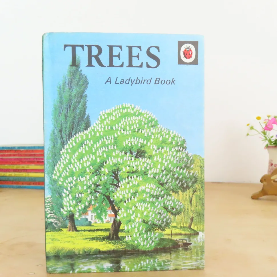 vintage_ladybird_book___t_0-2.webp VINTAGE Ladybird book - Trees (1970s)