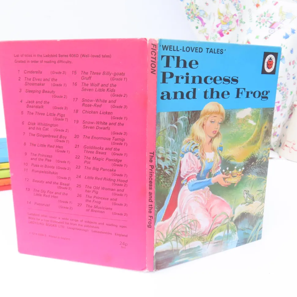 vintage_ladybird_book___t_1-1.webp VINTAGE Ladybird book - The Princess and the Frog (late 1970s)