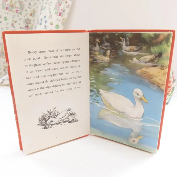 VINTAGE Ladybird book - Beaky the Greedy Duck (mid 1960s)