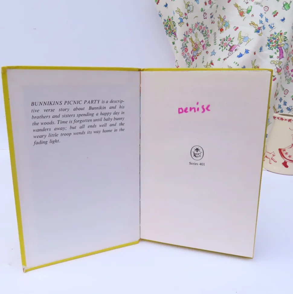 vintage_ladybird_book__bu_2.webp VINTAGE Ladybird book - Bunnikin's Picnic Party (1971)