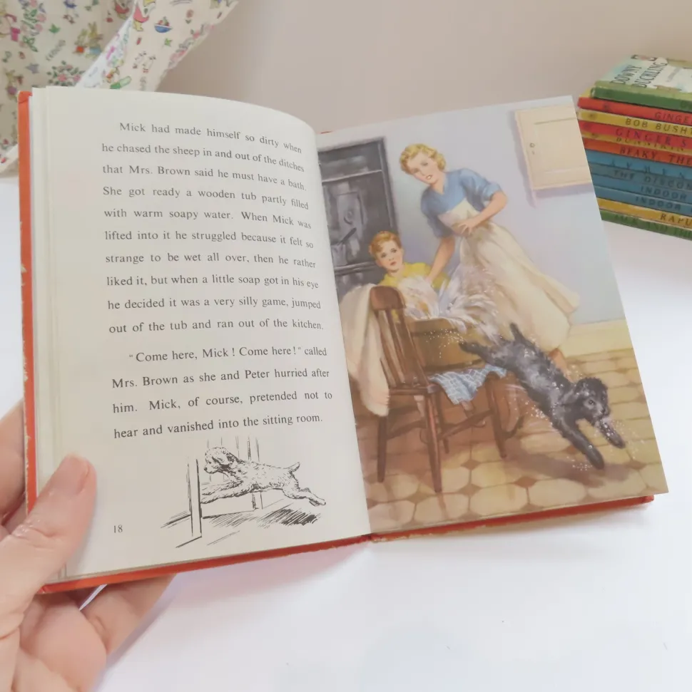 vintage_ladybird_book__mi_6.webp VINTAGE Ladybird book - Mick the Disobedient Puppy (mid 1960s)