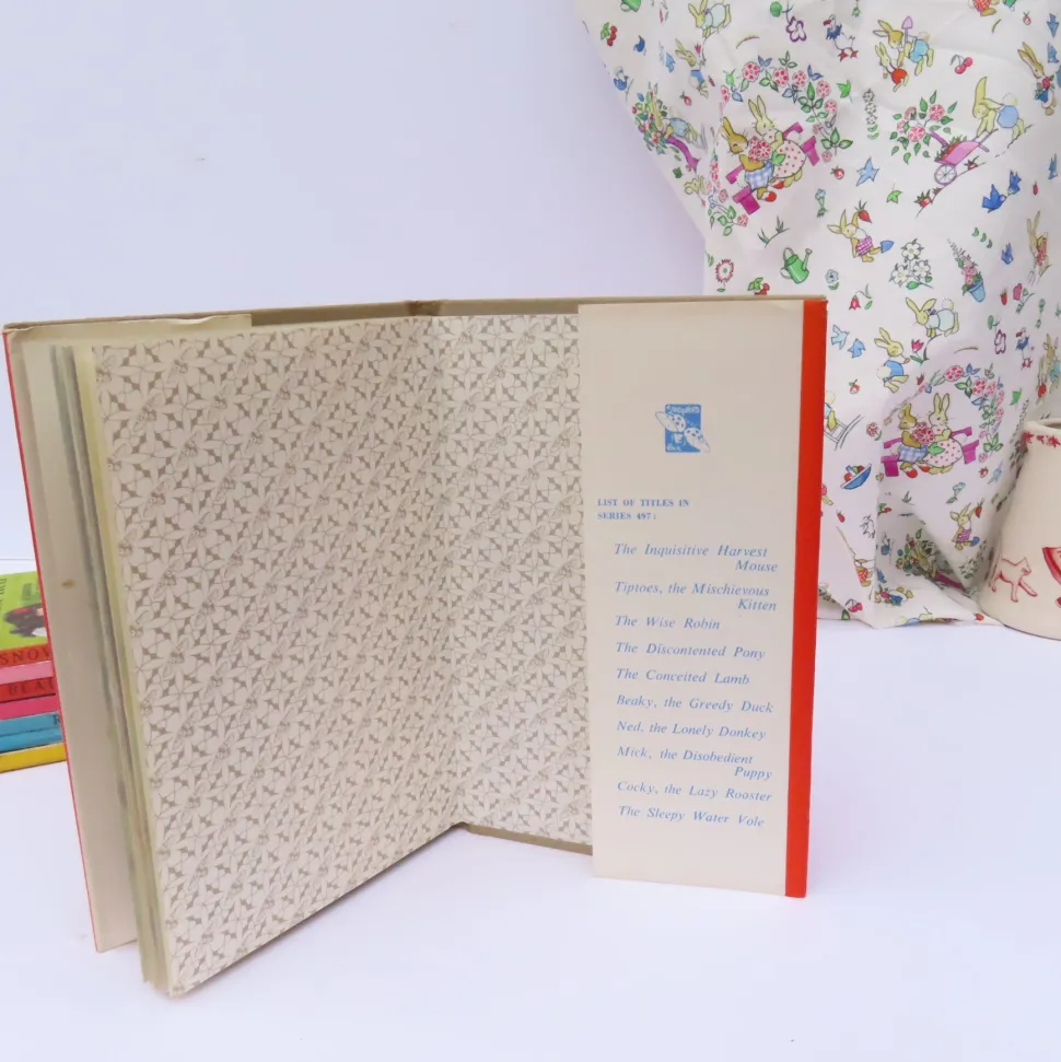 vintage_ladybird_book__mi_7-1.webp VINTAGE Ladybird book - Mick the Disobedient Puppy with DJ (late 1950s)