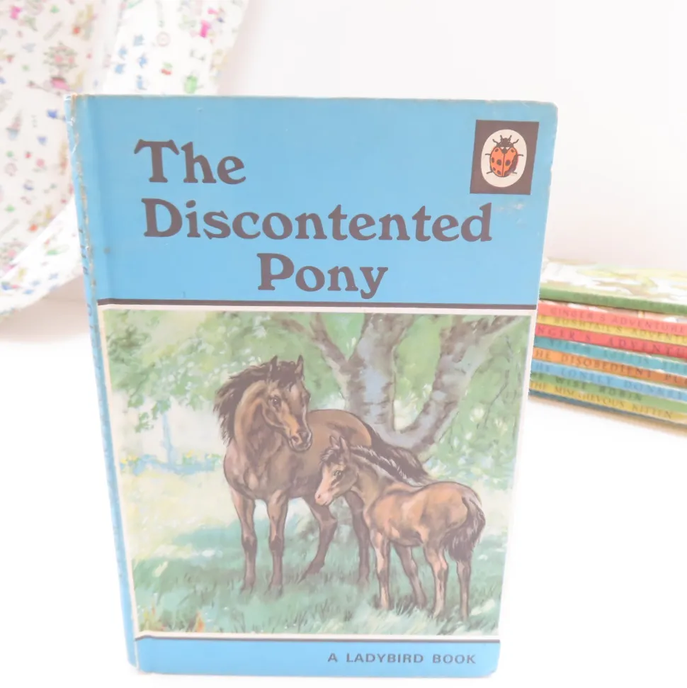 vintage_ladybird_book__th_0-4.webp VINTAGE Ladybird book - The Discontented Pony (late 1970s)