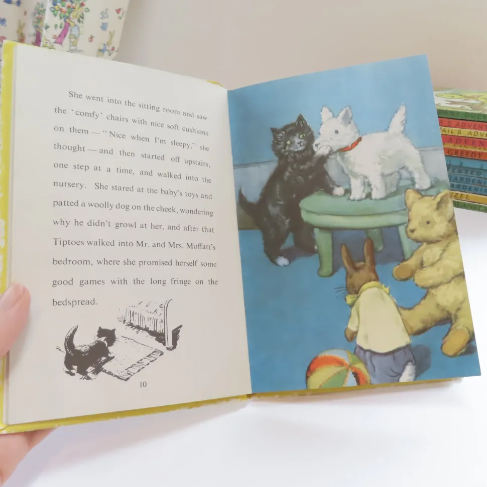 vintage_ladybird_book__ti_6.webp VINTAGE Ladybird book - Tiptoes the Mischievous Kitten (c.1971)