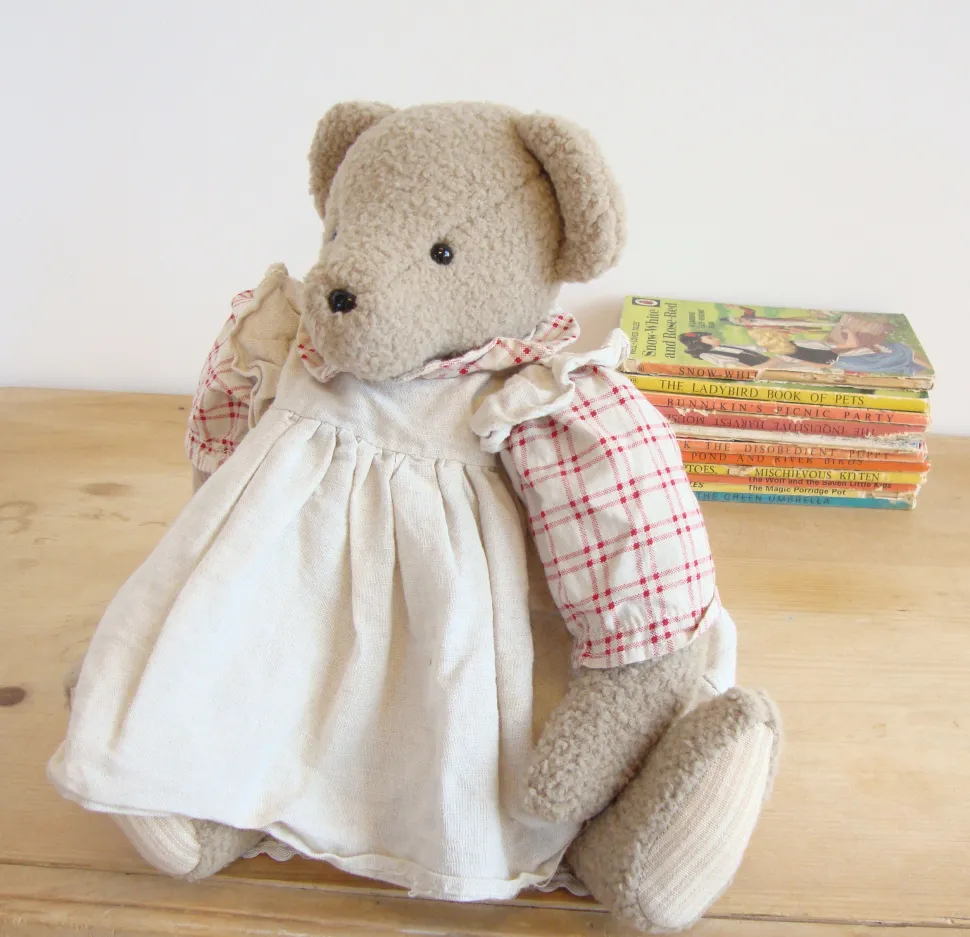 vintage_moulin_roty_bear_0.webp VINTAGE Moulin Roty bear
